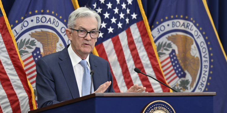 Fed加息50基点、鲍威尔暗示2024才降息！美股和比特币齐收跌